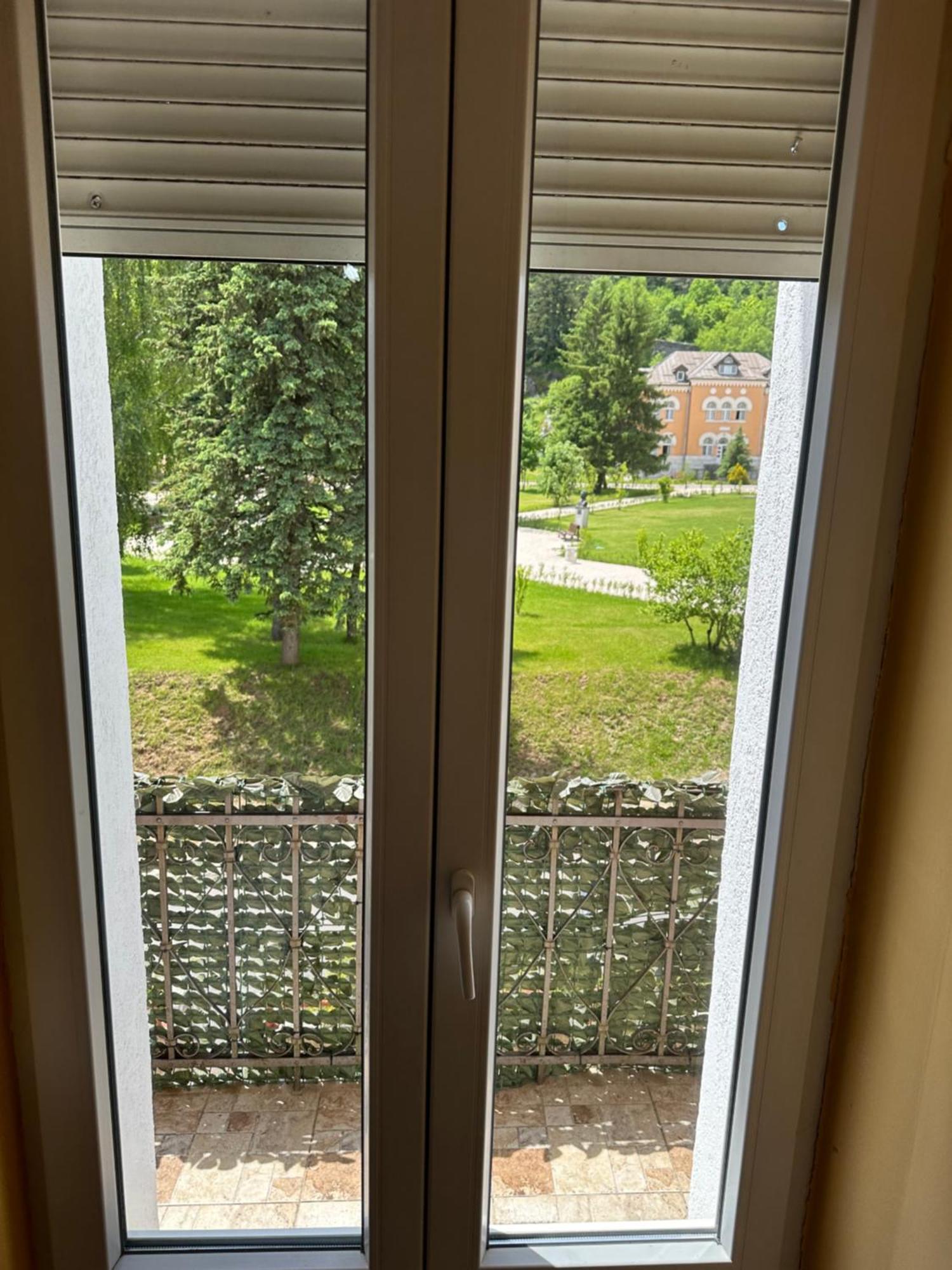 Apartments Bokan Cetinje Esterno foto