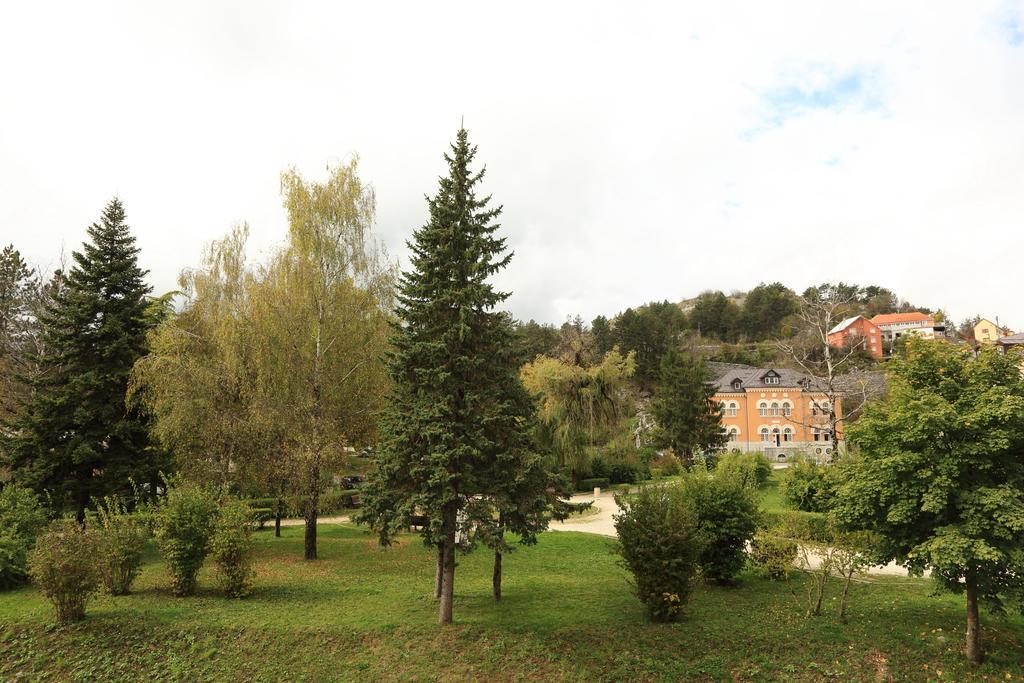 Apartments Bokan Cetinje Esterno foto