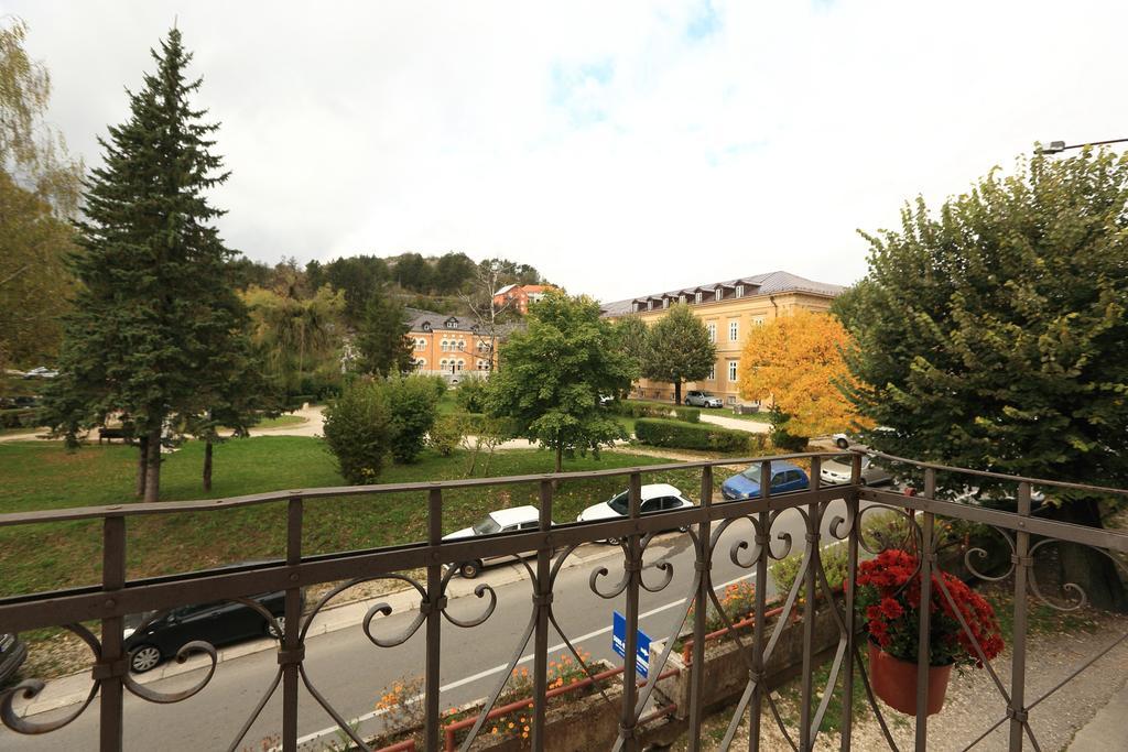 Apartments Bokan Cetinje Esterno foto